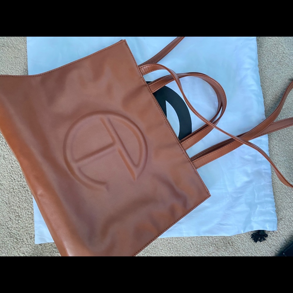 Telfar Medium Tan